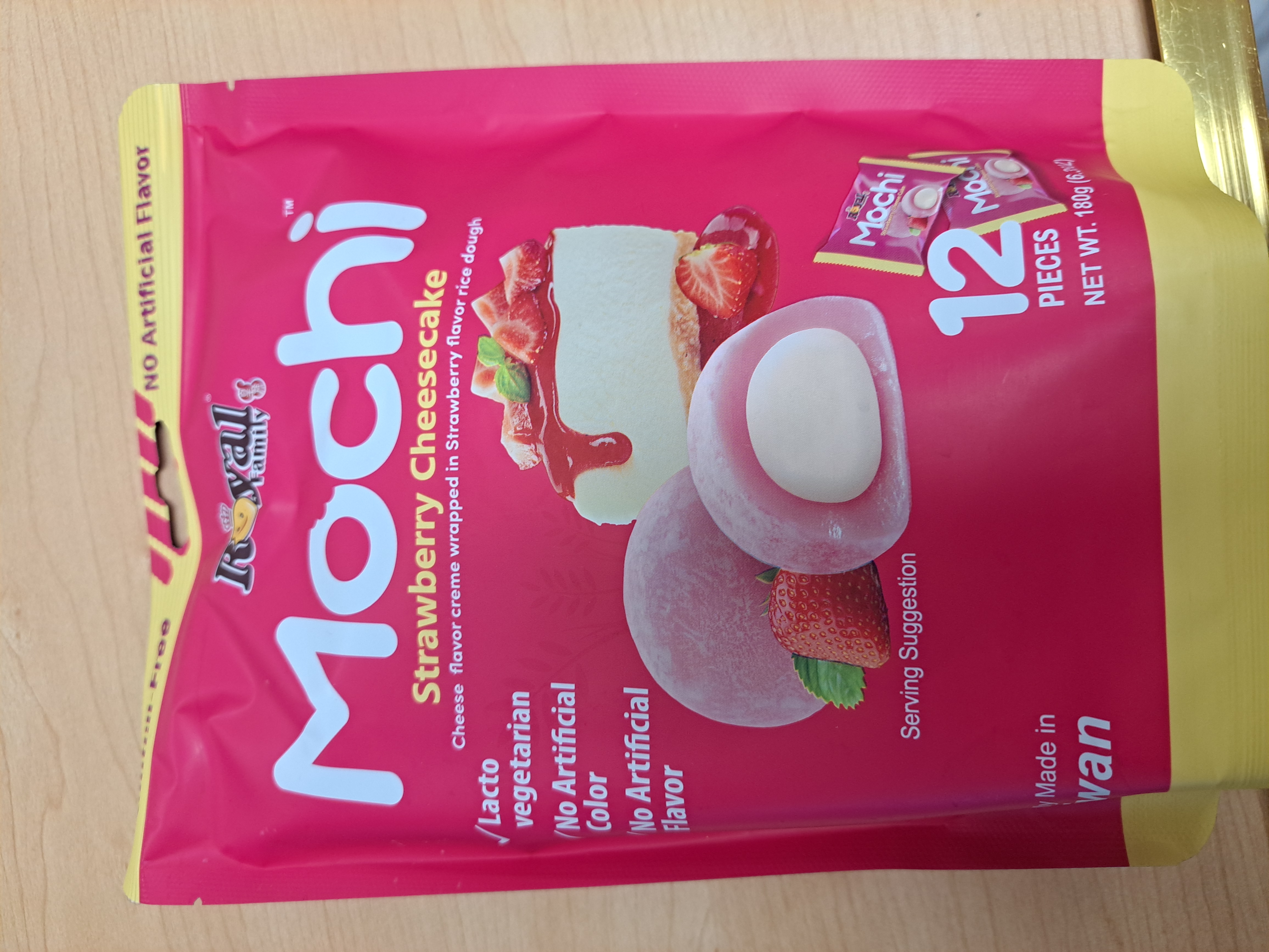 mochi strawberry cheesecake